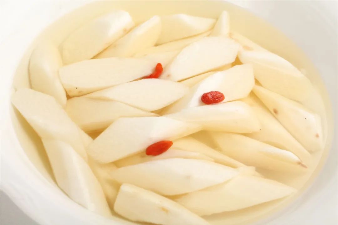 白发|俗话说,“脾胃虚弱百病生”,中医泰斗张锡纯,两种方法调养脾胃