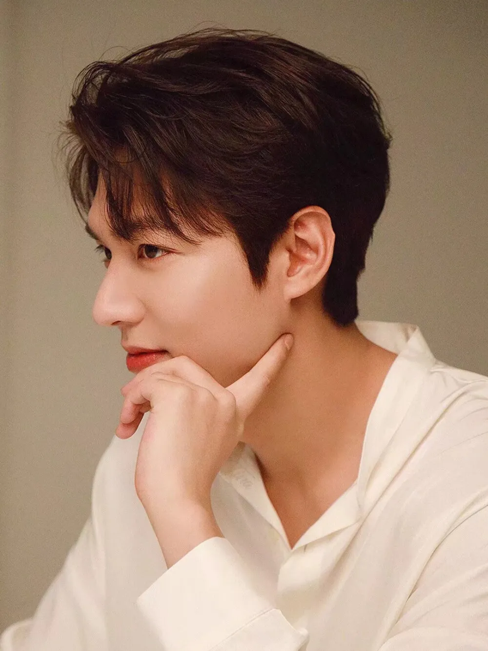 李敏镐|李敏镐的恋爱瓜有些扎嘴，正主否认绯闻后网友们却不相信