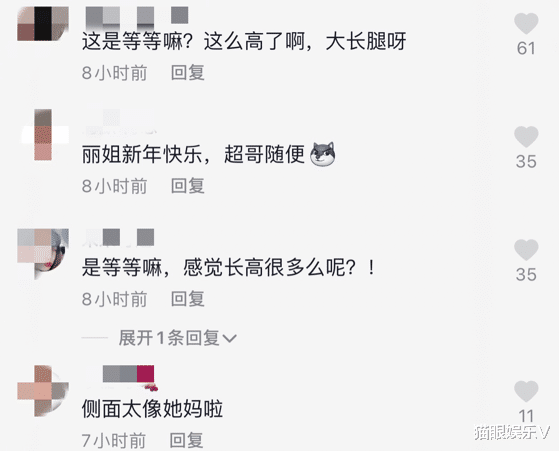 邓超|邓超晒儿子近照，9岁等等身高快赶上爸爸，身后2层别墅意外抢镜