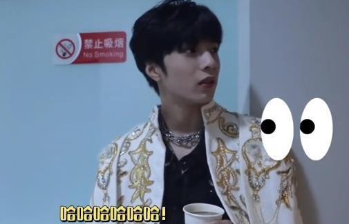 郭晶晶|刘耀文录《少年派》迎来新称号，成时代少年团唯一特例，真牛