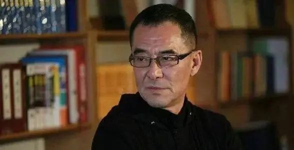 闫笑|上线3天5800多万播放量，成功击败杨紫新剧，陈坤是怎样做到的？