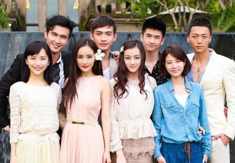 杨幂|他曾是快递员，因长得帅气被杨幂相中，如今38岁与杨幂平起平坐