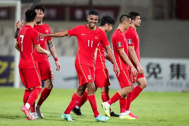 阿兰|揭秘！两点原因注定阿兰在国足无法首发，致命短板李铁真不敢重用