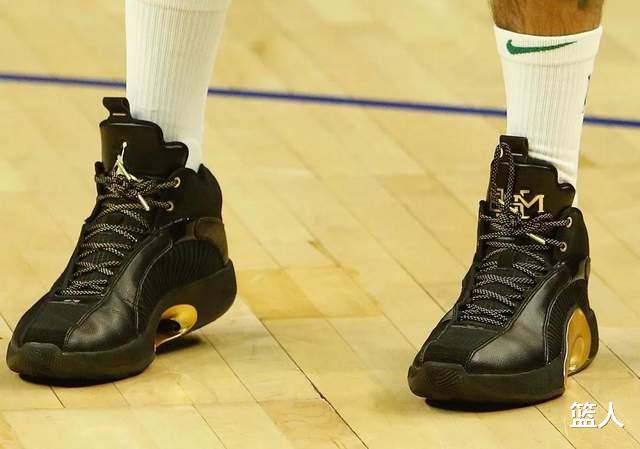 耐克|NBA球員上腳：錫安穿AJ35黑紅，李寧和匹克的球鞋都有！