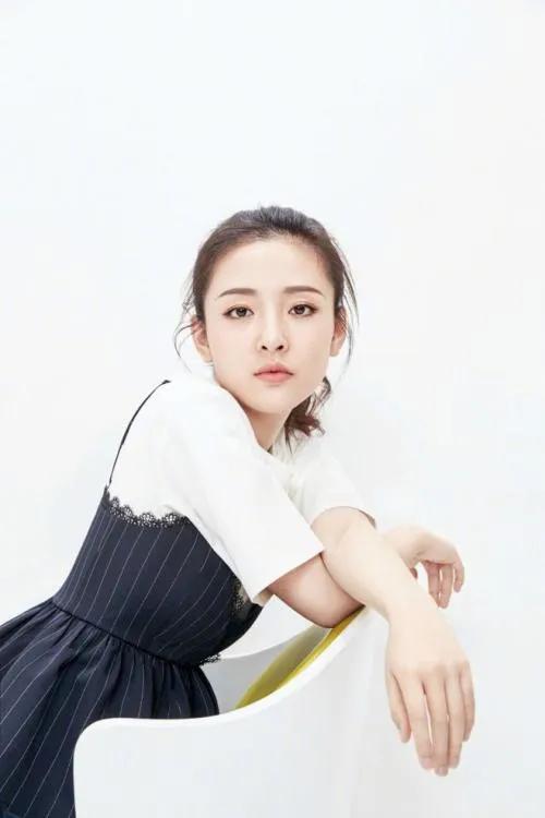 吴倩|吴倩,从当红小花到委屈孩子妈,她认定的婚姻真的值得吗?