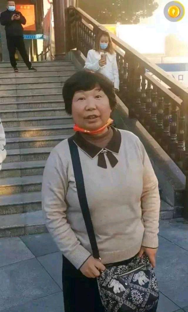 撒贝宁|姚威到底有没有1992年身份证？终究还是被发现了端倪