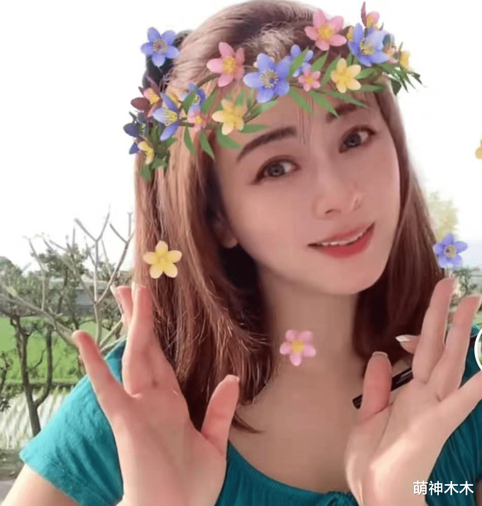 李婷宜|李婷宜错过小燕子意难平，直播间大哭，透露被林心如经纪人套路了