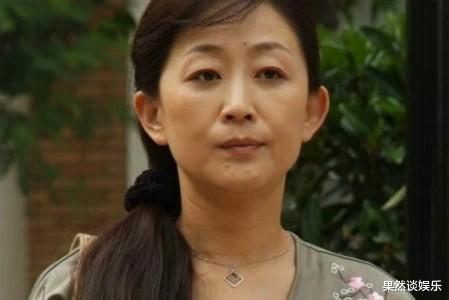 陈瑾|二十年不吃主食、57岁未婚未育、素颜出镜拍戏，陈瑾究竟图啥？