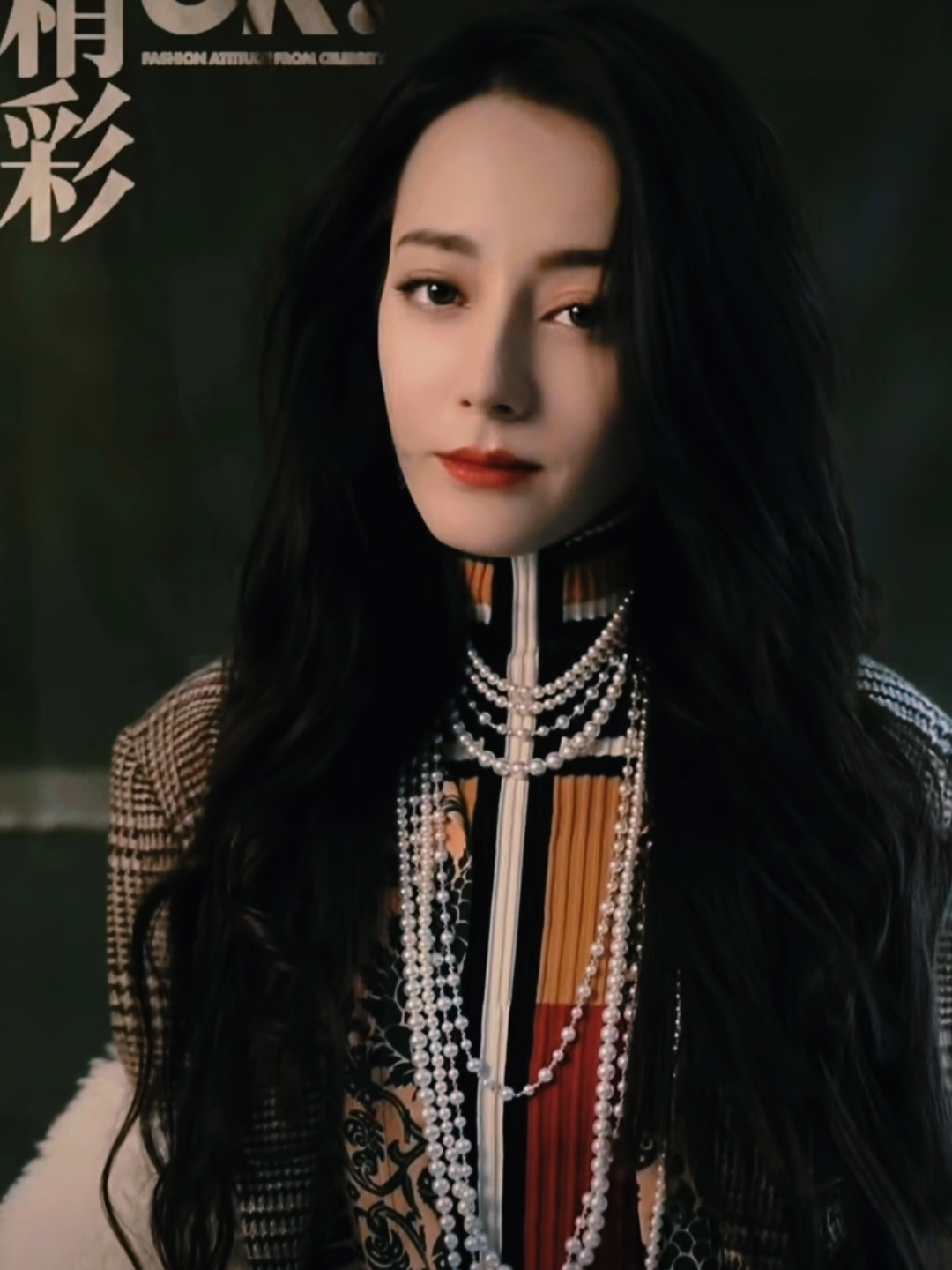 知娱说yu|热巴再登时尚封面，自卑\＂李慧珍\＂变人间富贵花，出道8年完美蜕变