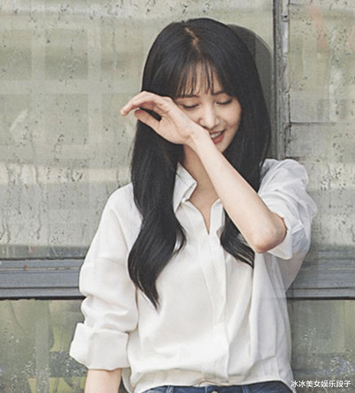 郑爽|被“封杀”后，郑爽换头像卖萌逛二手平台，“圈钱”人设不崩