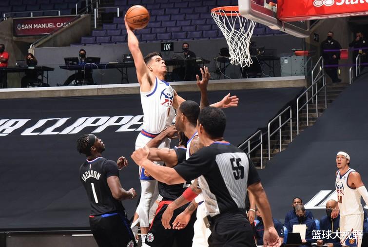 科懷·倫納德|24+12，倫納德和小波特對(duì)飆，戈登創(chuàng)5項(xiàng)新高，NBA又變天了