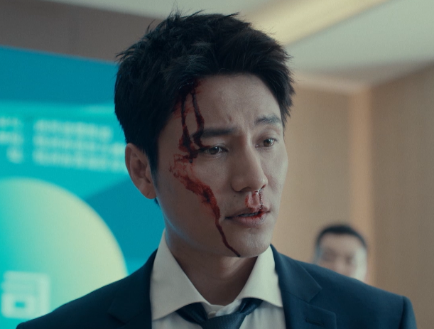 周锐|陈坤黑马剧开播，双台收视破1，熬夜连刷2集，老戏骨演技惊艳四座