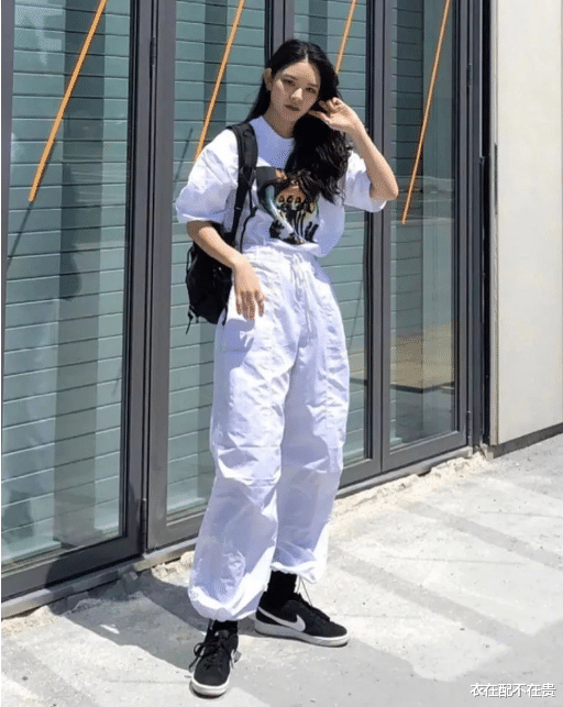 衣在配不在贵|有一种整容叫热巴换男友风,从女神到少年感,穿中性风的样子好帅