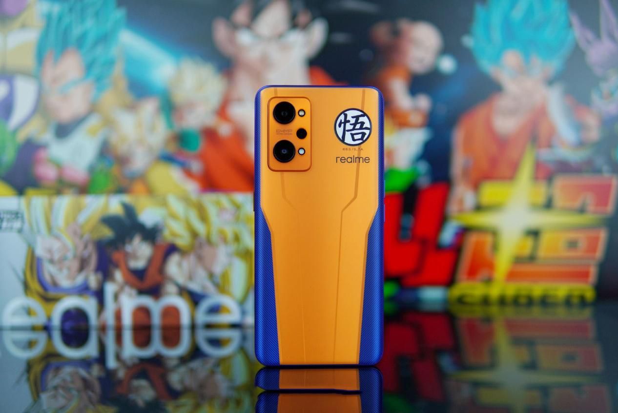 龍珠|手機也能勾起童年回憶？realme GT Neo2龍珠定制版上手！