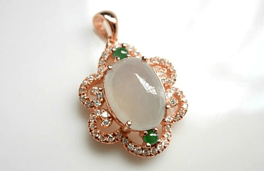 |翡翠会不会过时