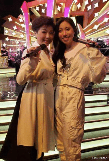 吕良伟|香港老艺人的女儿，颜值一个比一个高，吕良伟儿子都追不到