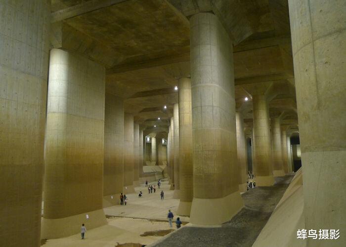  44个世界上最巨大的物体，每一个都是人类和大自然的杰作