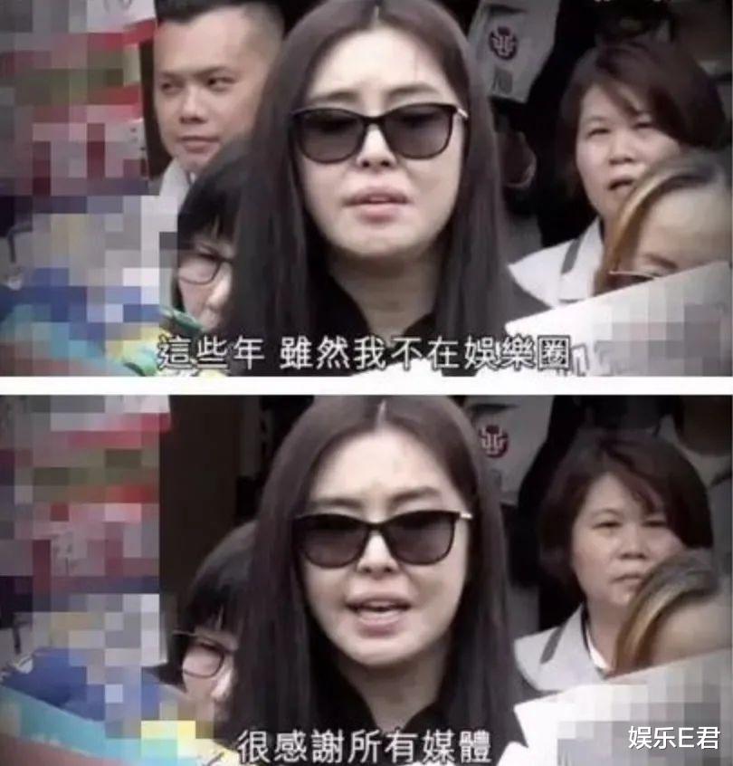 王祖贤|54岁王祖贤温哥华街头遛狗,短裙造型飘仙气,息影多年仍风韵犹存