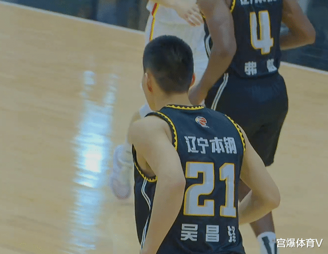 遼寧男籃|遼寧男籃熱身賽2連勝！楊鳴放棄雙塔 16人名單正式確定