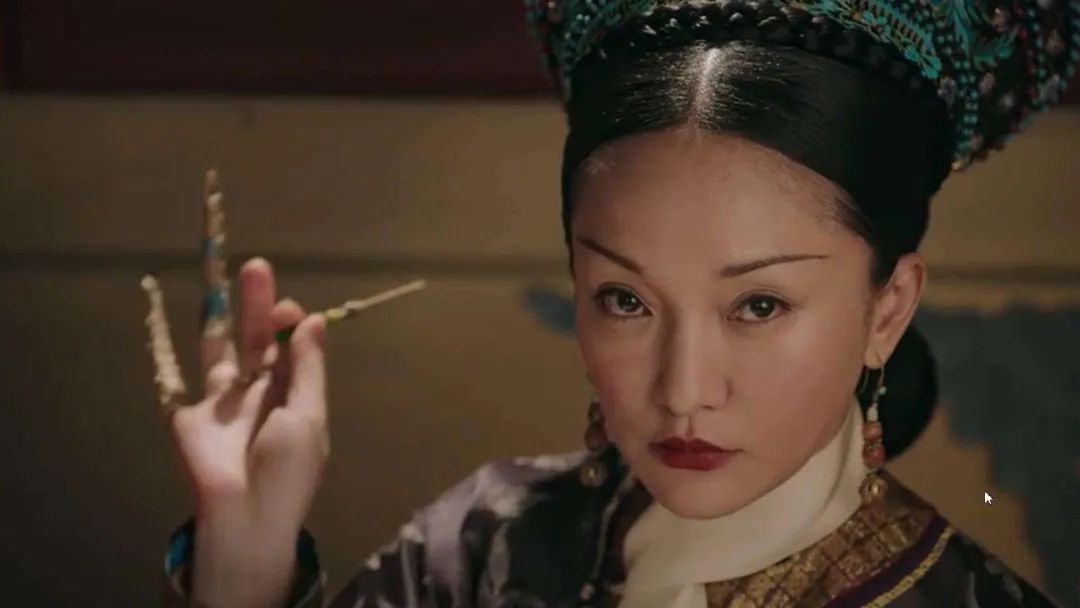 周迅|周迅离婚十个月后，变了