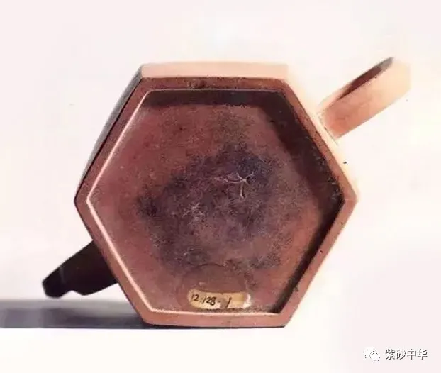 紫砂|3把出土时大彬壶｜深入考究