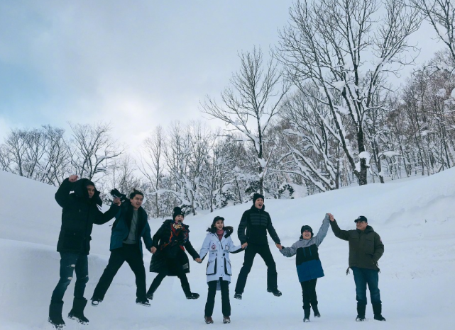 熊黛林|与杨颖疯传离婚，黄晓明回老家过年没带她，称呼也早已改变