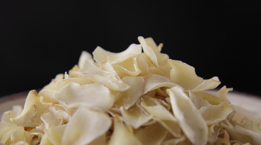 湘曦源小儿推拿|秋天吃百合，帮助孩子润肺止咳、防秋燥！