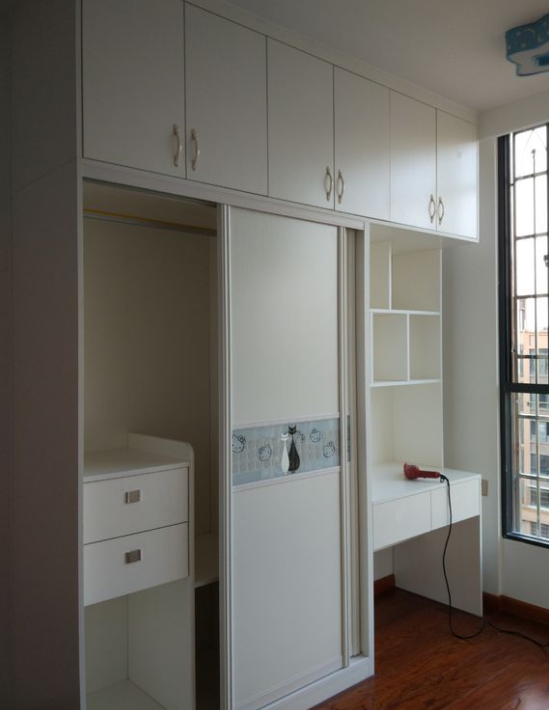 这才叫专业木工，打出来的柜子被看做定制的，邻居都跑来预约了