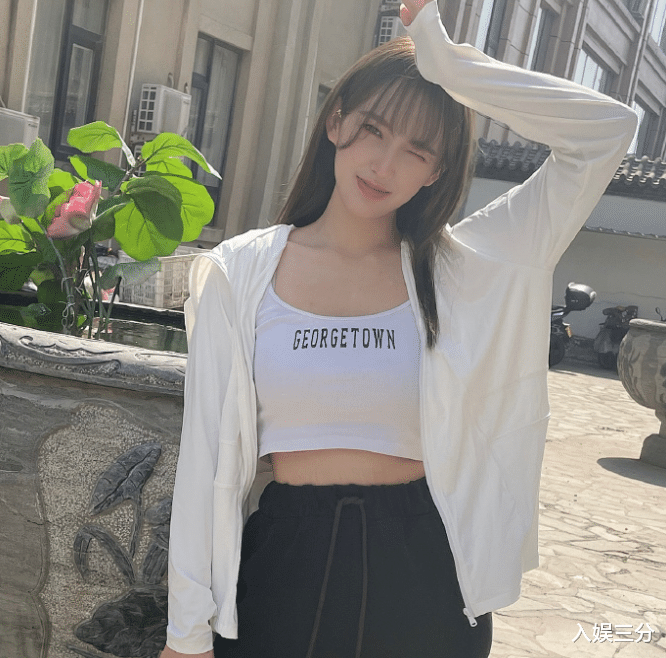 程潇|大众对女生的身材审美好畸形,程潇的微胖却让人不再有焦虑