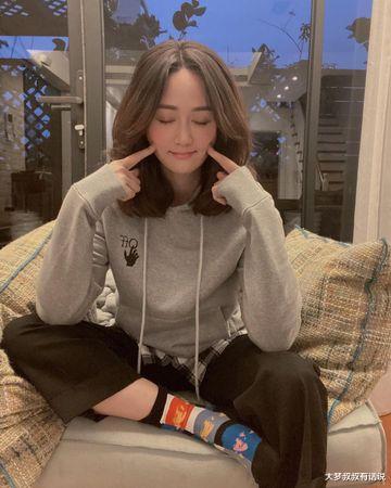 陈乔恩|陈乔恩剪短发“新造型曝光”！崩溃PO照求救：怎么办啊