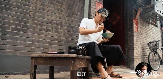 一伶很nice|谢霆锋事业跌入谷底期，王菲无动于衷？他曾出手相助