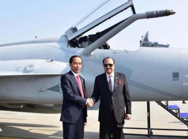 蒋平蒋论 真当中国不出手?辽宁舰开拔而出,自民党:加强钓鱼岛势力