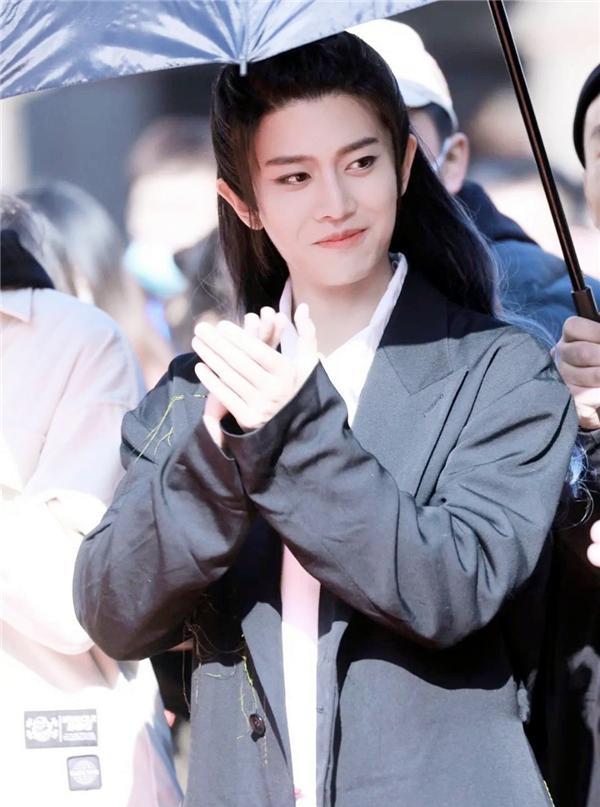 任嘉伦|任嘉伦拍《驭鲛记》，却被提这样无理要求？粉丝：心疼我国超