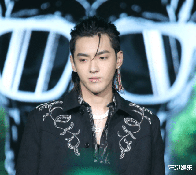 中国新说唱|《中国新说唱》被全网下架，几经辗转还是难逃厄运，吴亦凡负全责