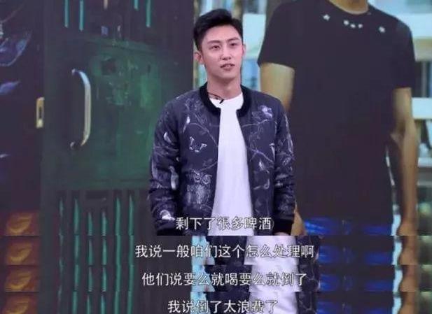 黄景瑜|“硬汉小生”黄景瑜：从服务员到一线男星，他只用了两年时间