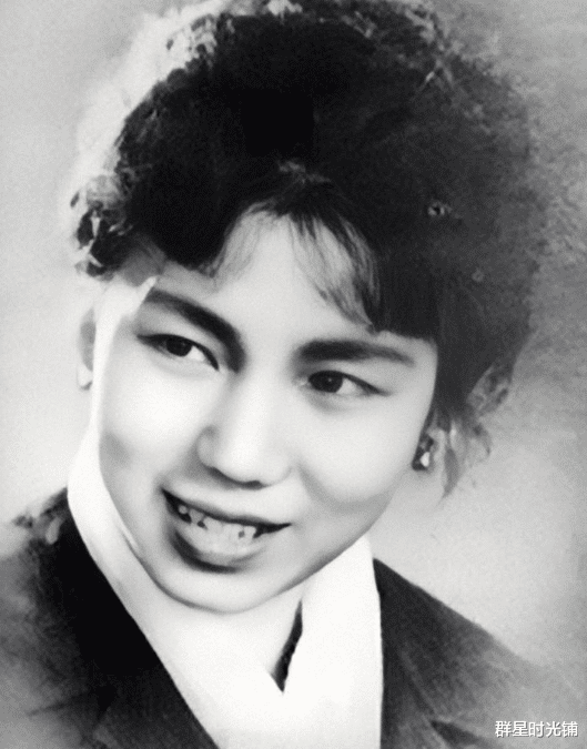 赵丽蓉|赵丽蓉的坎坷一生：两次丧夫一次丧女，72岁患肺癌求安乐死