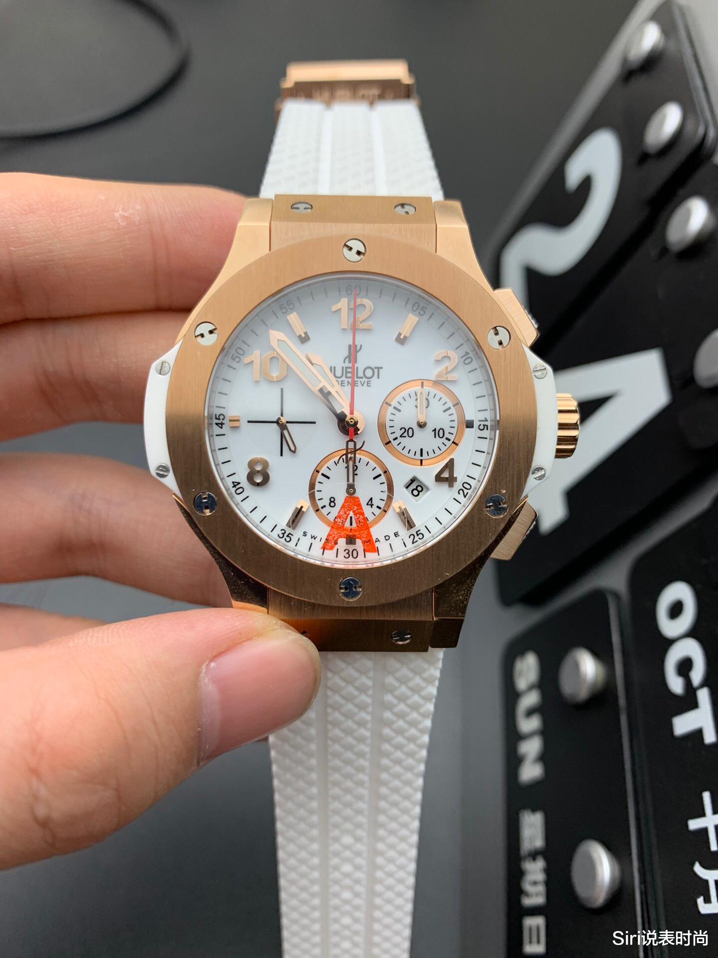 Siri说表时尚 Siri说表:HB厂玫瑰金恒宝计时腕表