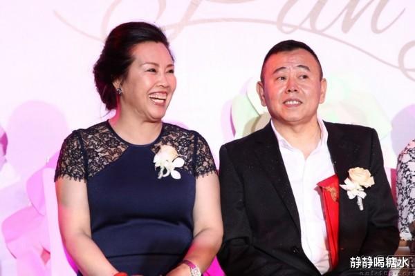 潘长江|潘长江走红后想离婚，妻子拒绝：我陪你住8年厕所，你有良心吗？