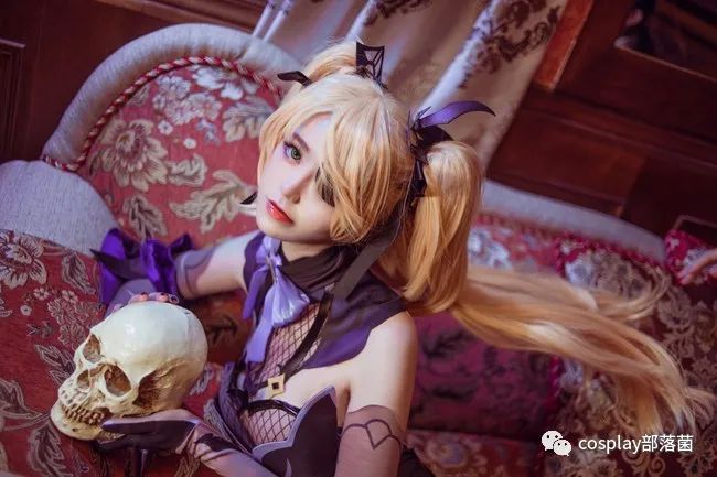 |cos：风格多变的吾王菲谢尔cos正片