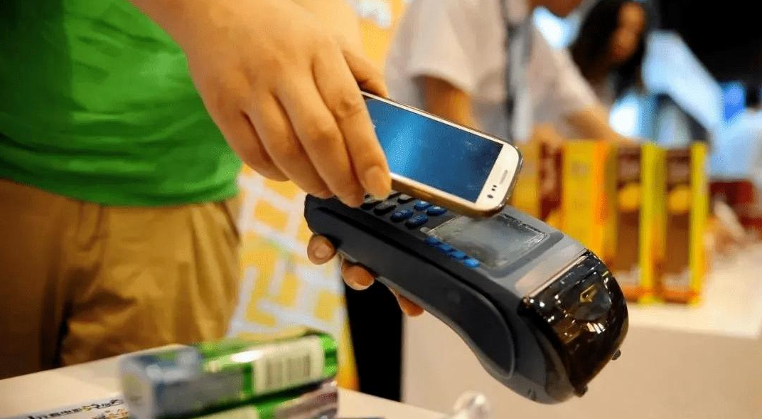 伊隆·马斯克 第三方支付的双寡头：微信和支付宝，你更喜欢用哪个呢？