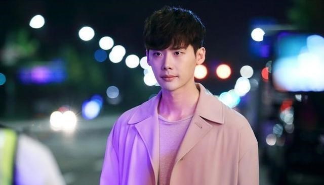 育儿心课堂|结婚前夕，看到男友宴请宾客名单，女孩取消婚礼：再多彩礼也不嫁