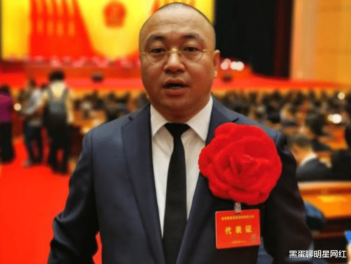 |网红东方阿保再次“作妖”，坦言自己心态不好，计划出家、当和尚