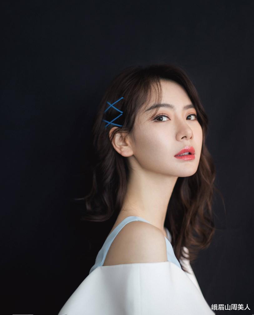 发际线|你适合“披头发”还是“扎头发”，主要取决于5个部位，发际线很关键