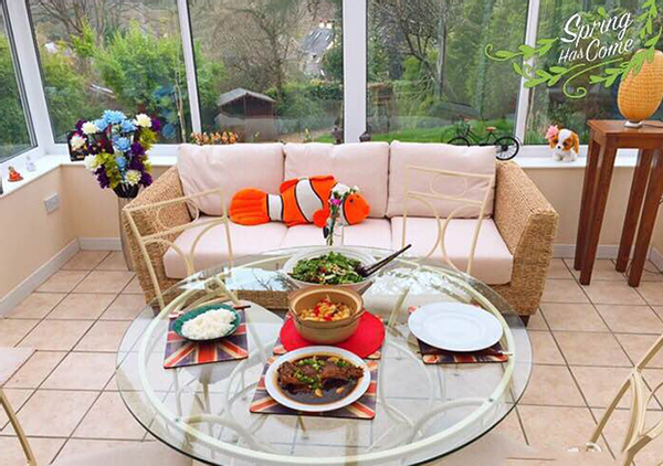 丁俊晖|走进丁俊晖现实中的家，特别喜欢带花园别墅，树木把窗户都遮严实