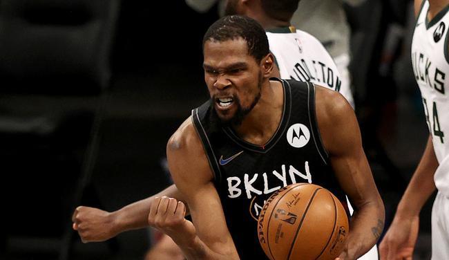 DrLion狮博士|杜兰特逐渐詹化,招乐福组5巨头,女神瑞秋晒照,网友和小帅很配