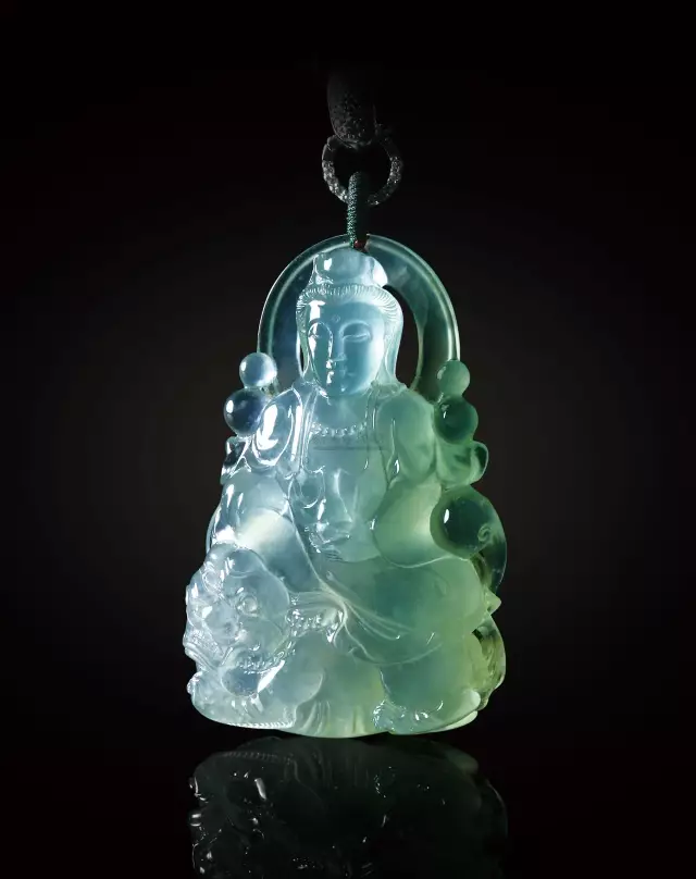 翡翠|80000元和800元的翡翠有啥区别