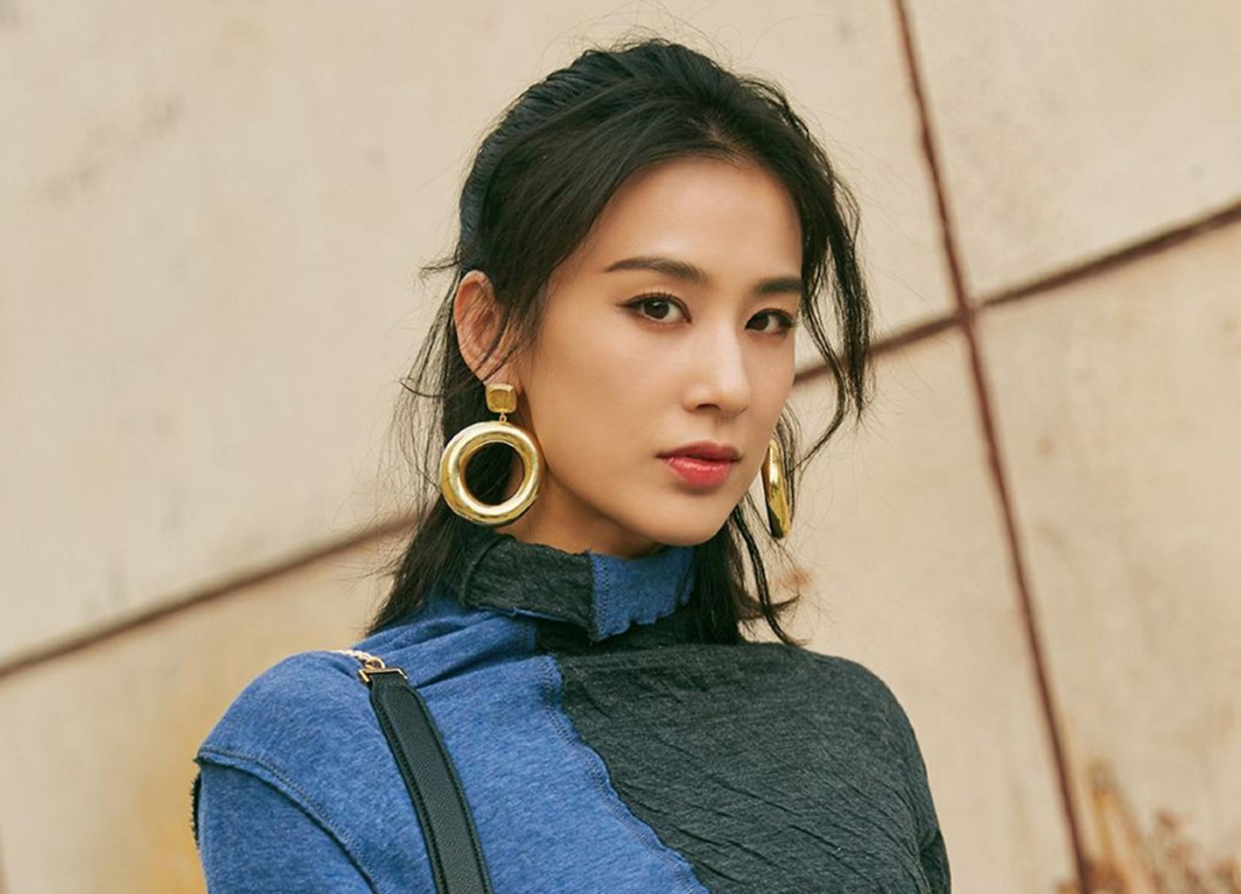 黄圣依|15年前，为何黄圣依宁愿赌上“星途”，也要把周星驰告上法庭？