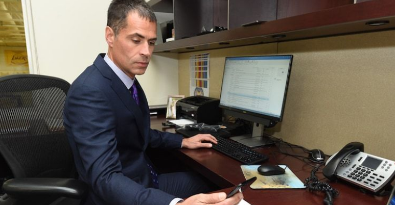 湖人隊|交易市場挫敗，湖人能得到莊神或阿德嗎？蘇群和王猛看法一致