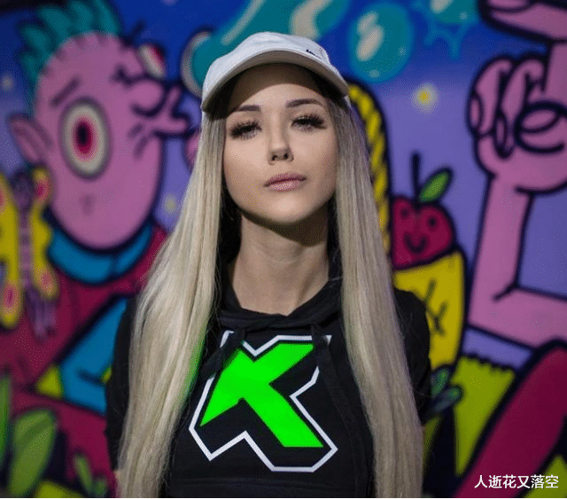 整容|21岁美女网红因整容被网暴，以极端方式结束生命，让人唏嘘