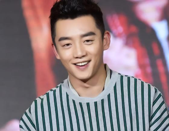 郑恺|郑恺参加跑男后资源变差？被曝接拍新网剧，主流市场或成奢望